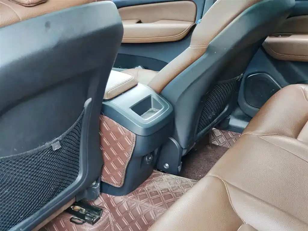 Volvo XC60 2022 из CN, фото 9