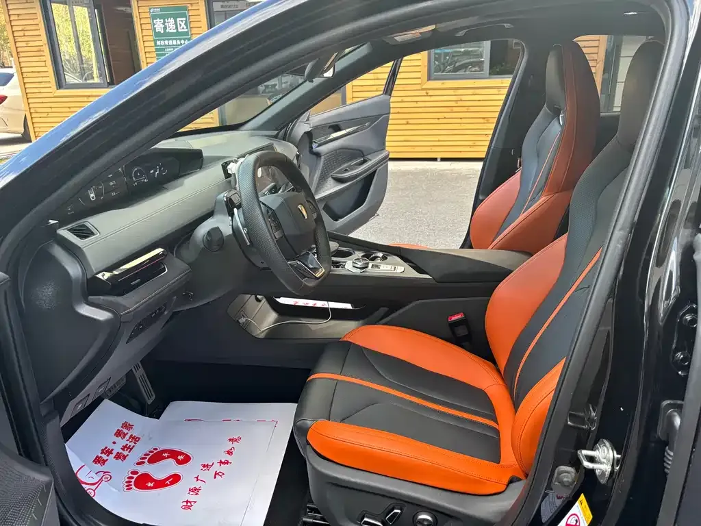 Changan UNI-V 2024 из CN, фото 6