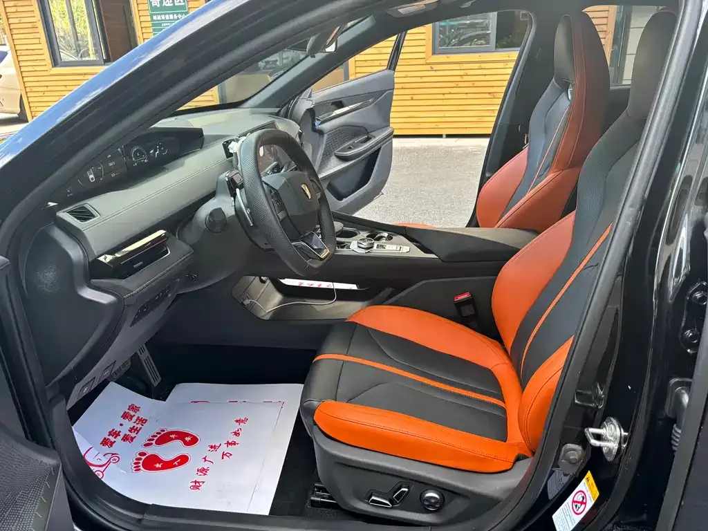 Changan UNI-V 2024 из CN, фото 7