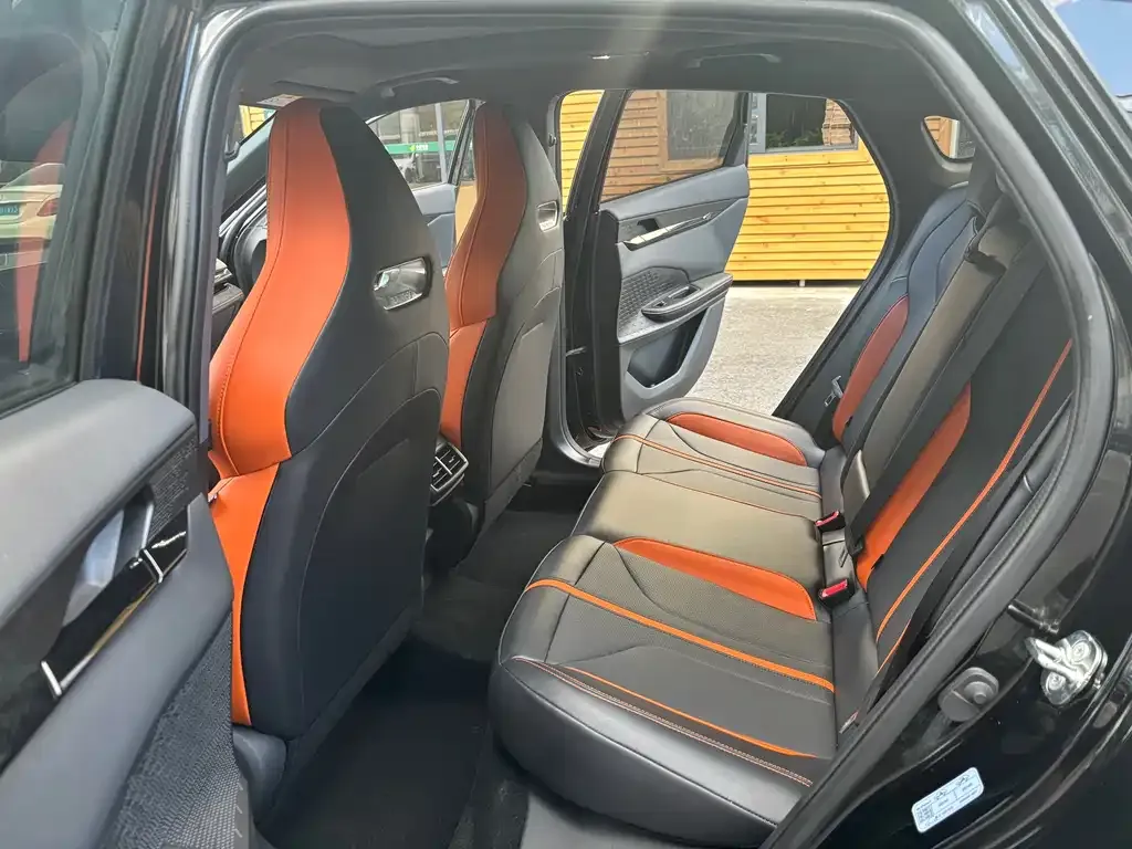 Changan UNI-V 2024 из CN, фото 8