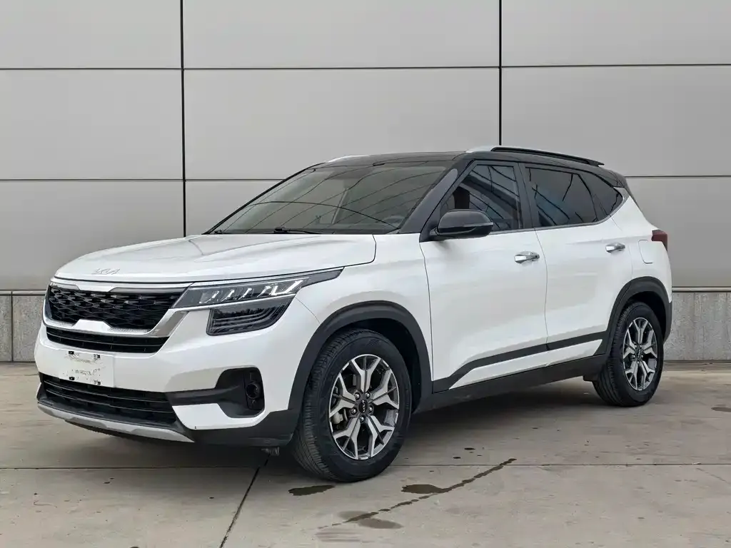Kia KX3 2023 из CN, фото 1