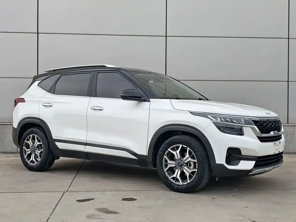 Kia KX3 2023 из CN, фото 2