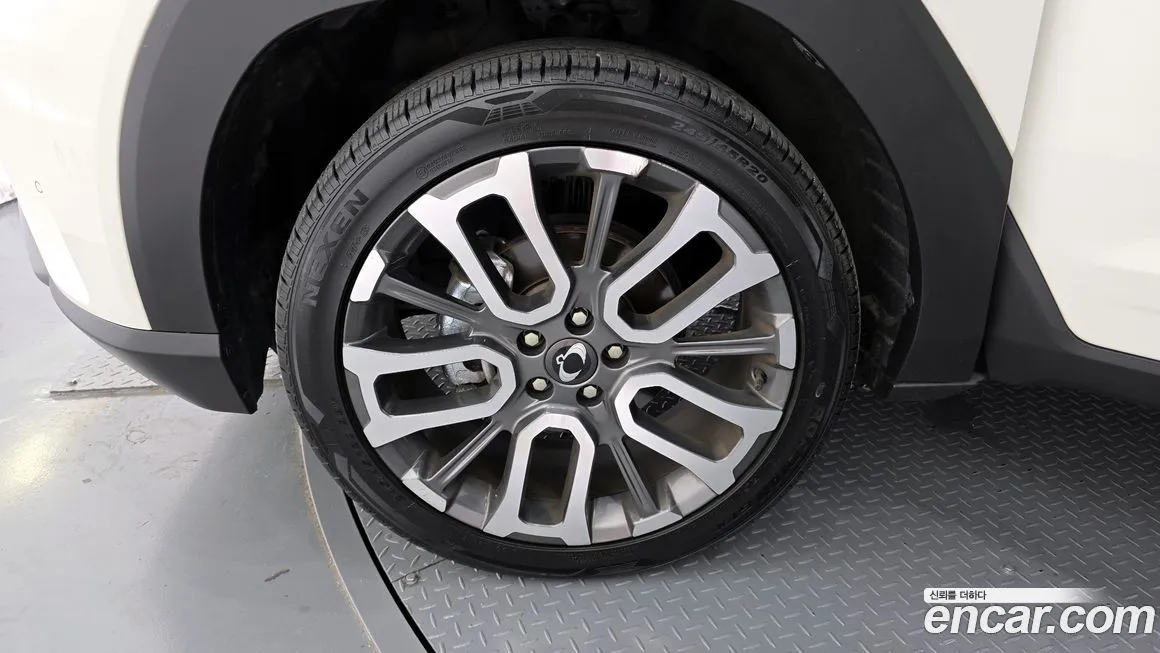 KG Mobility (Ssangyong) Torres 2023 из KR, фото 5