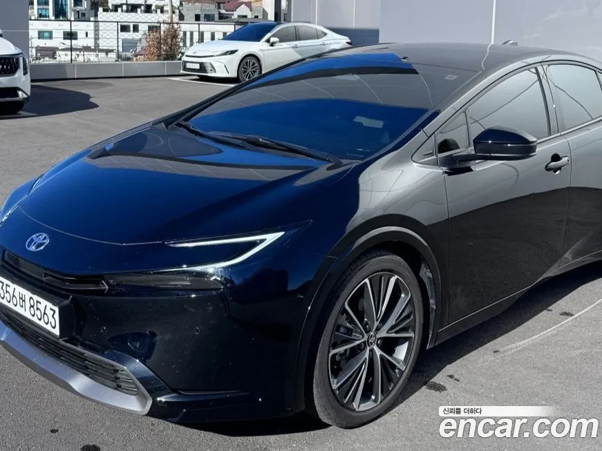 Toyota Prius 2024 из KR, фото 1