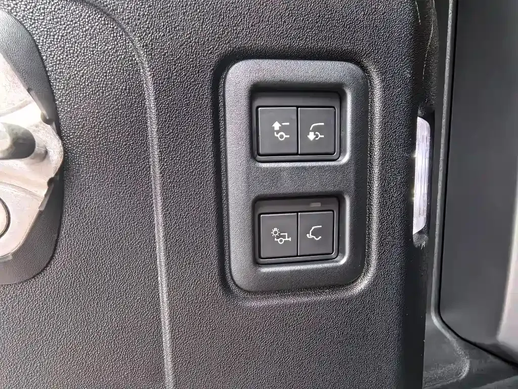Land Rover Defender 2023 из CN, фото 9