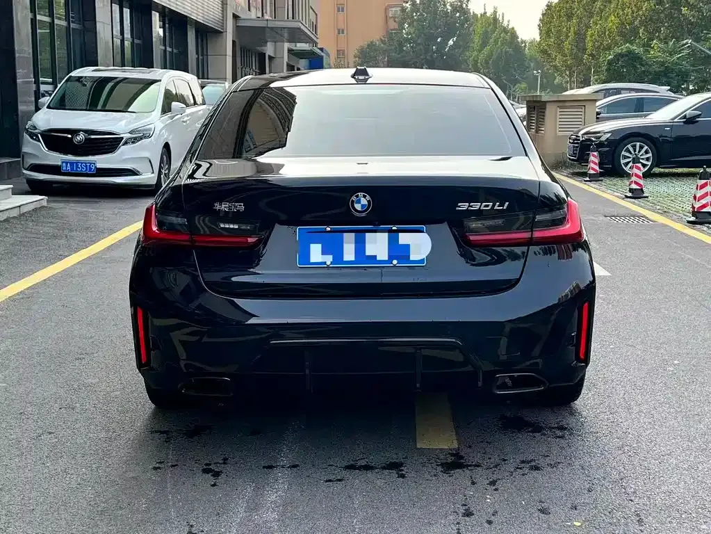 BMW 3 Series 2025 из CN, фото 8