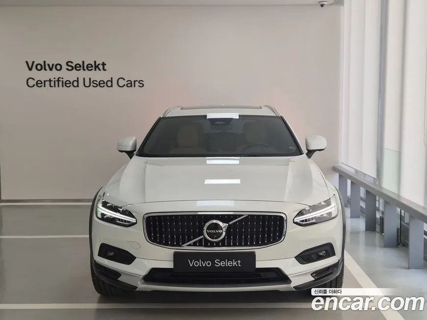 Volvo V90 2025 из KR, фото 3