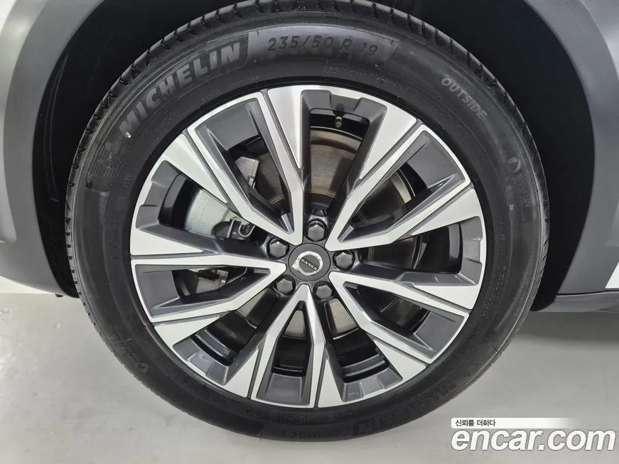 Volvo V90 2025 из KR, фото 5