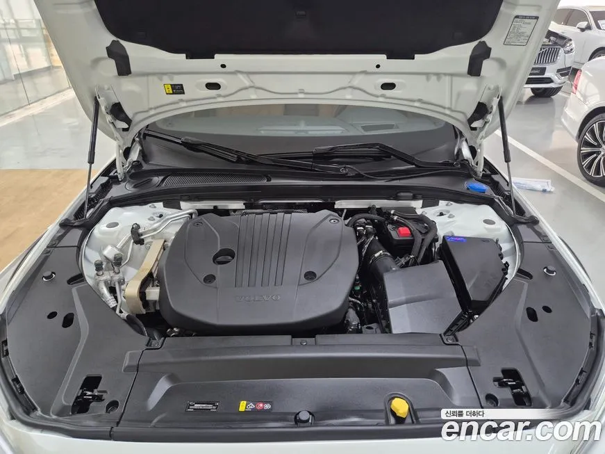 Volvo V90 2025 из KR, фото 6