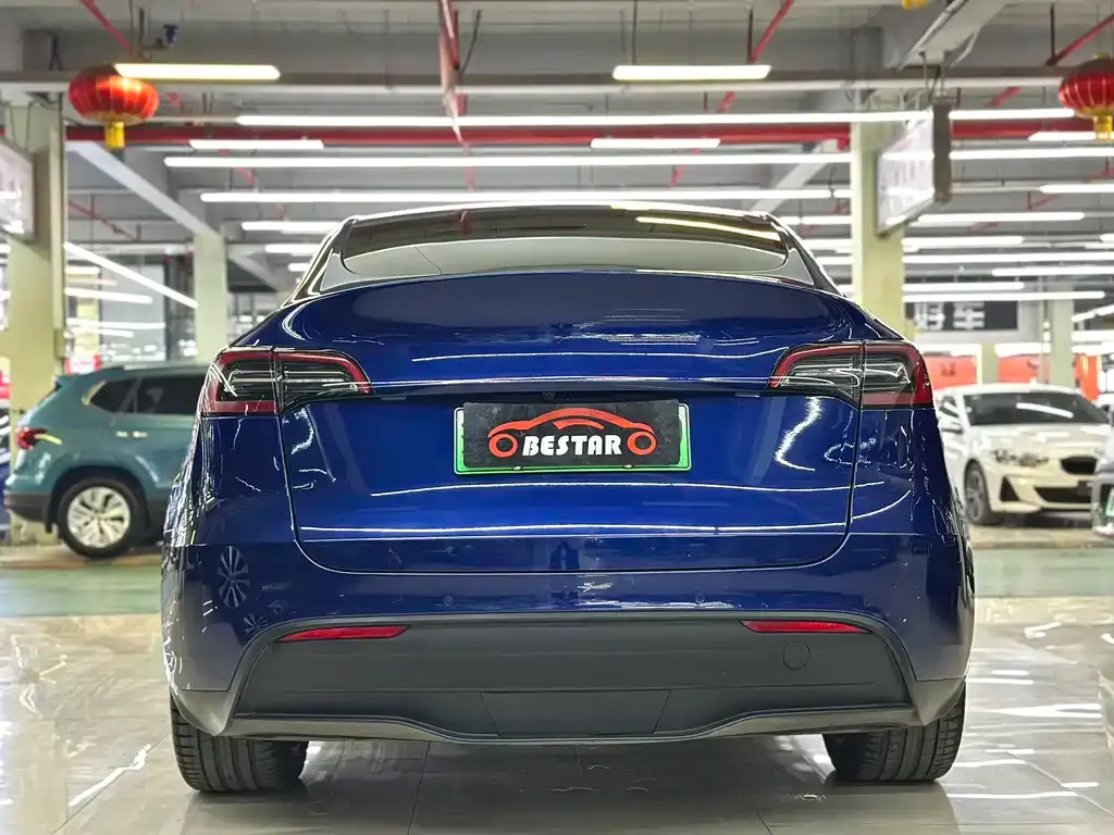 Tesla Model Y 2023 из CN, фото 3