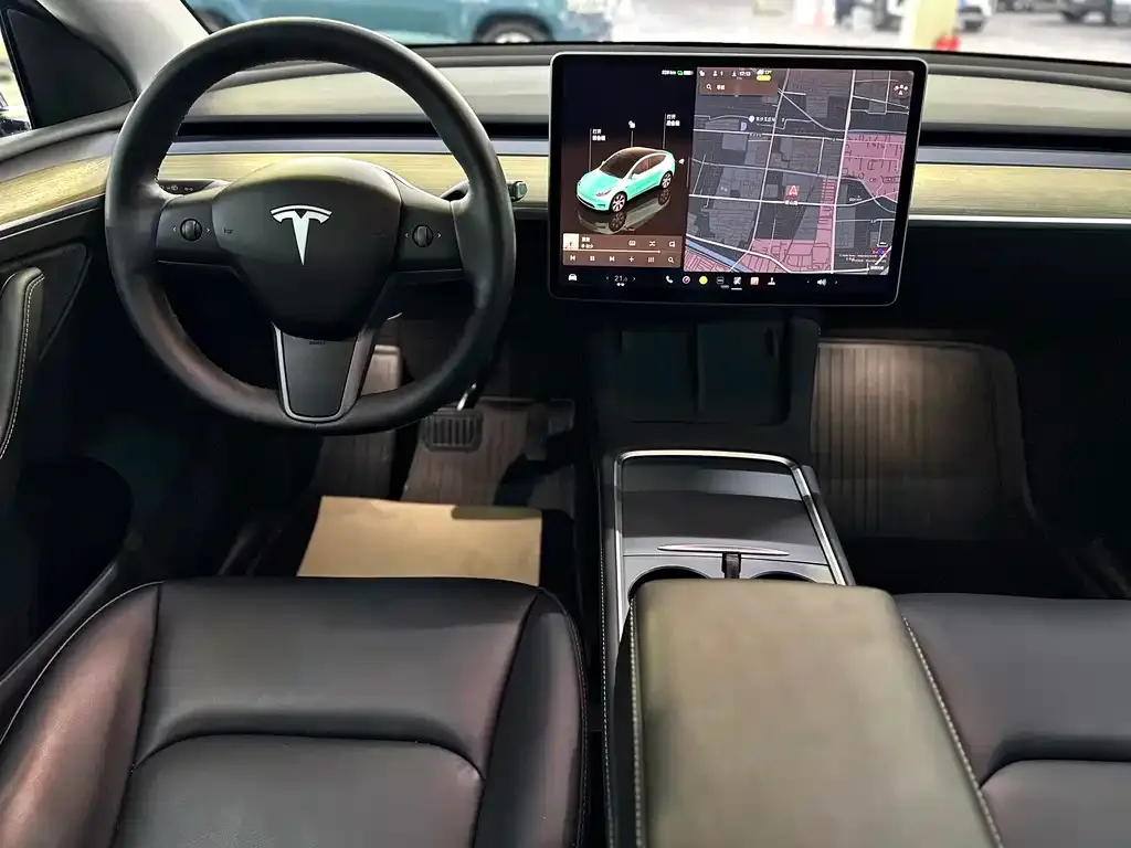 Tesla Model Y 2023 из CN, фото 8