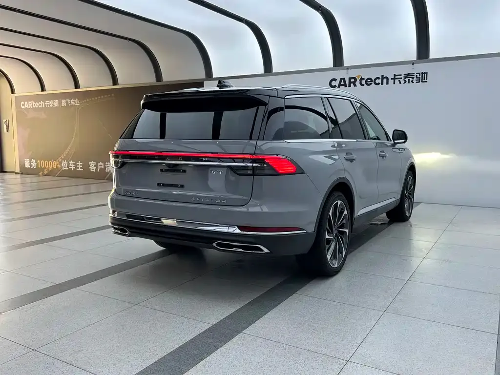 Lincoln Aviator 2024 из CN, фото 4
