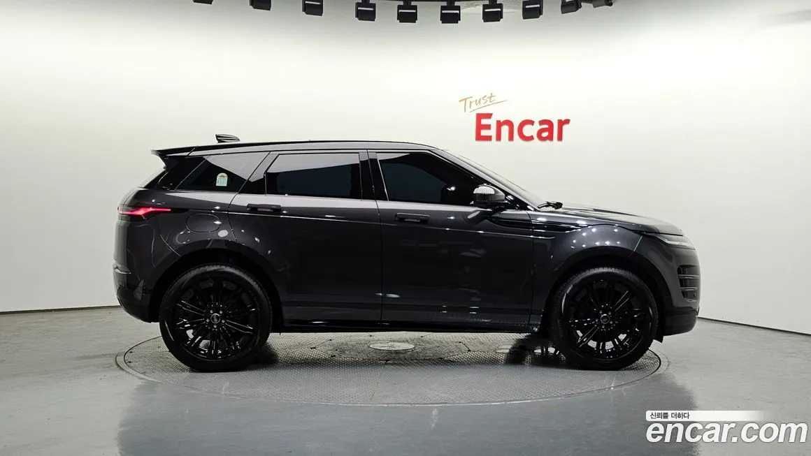 Land Rover Range Rover Evoque 2025 из KR, фото 6