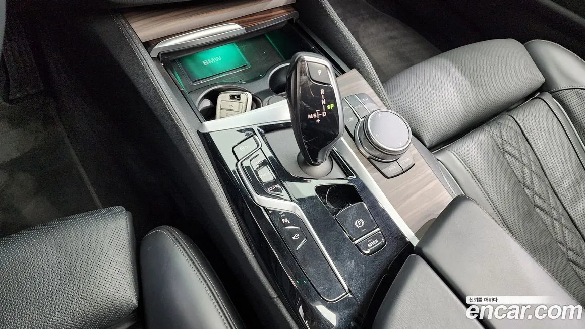 BMW 5-Series 2023 из KR, фото 9