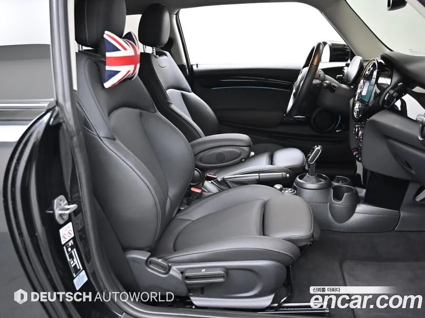 Mini Cooper 2024 из KR, фото 10