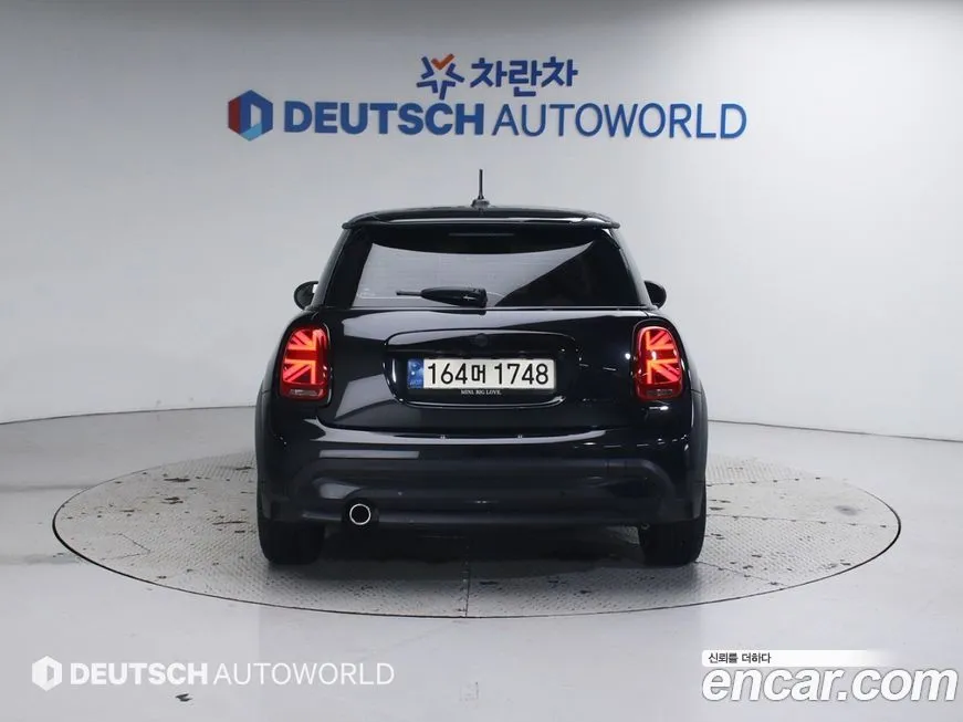 Mini Cooper 2024 из KR, фото 4