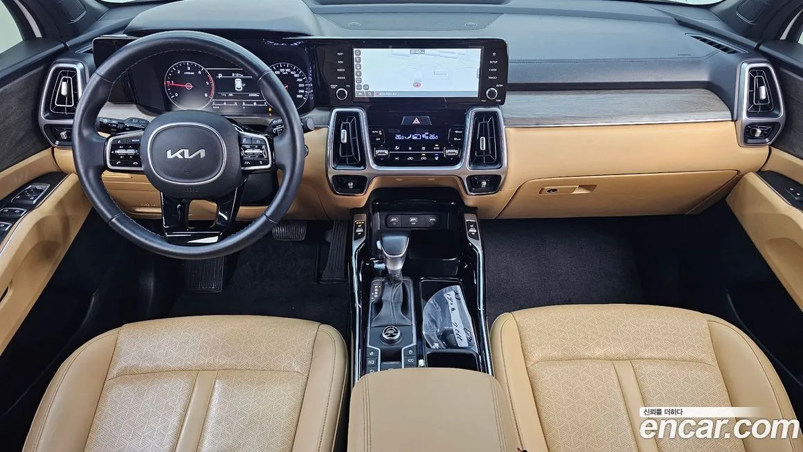 Kia Sorento — фото 7