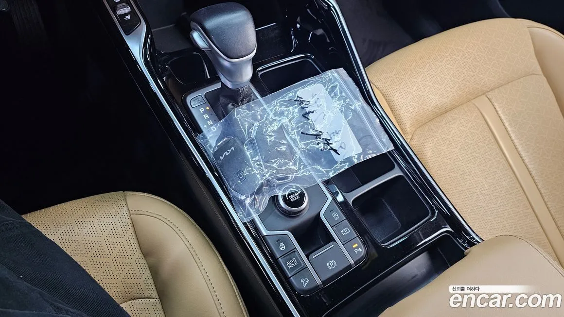 Kia Sorento — фото 9