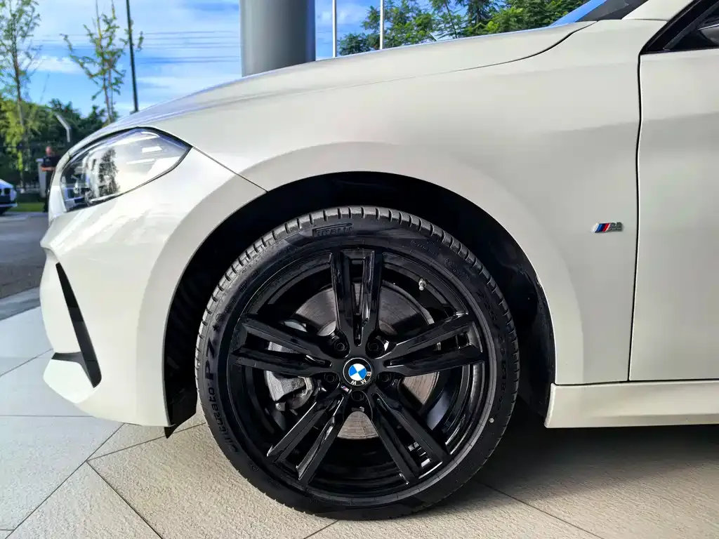BMW 1 Series 2022 из CN, фото 5