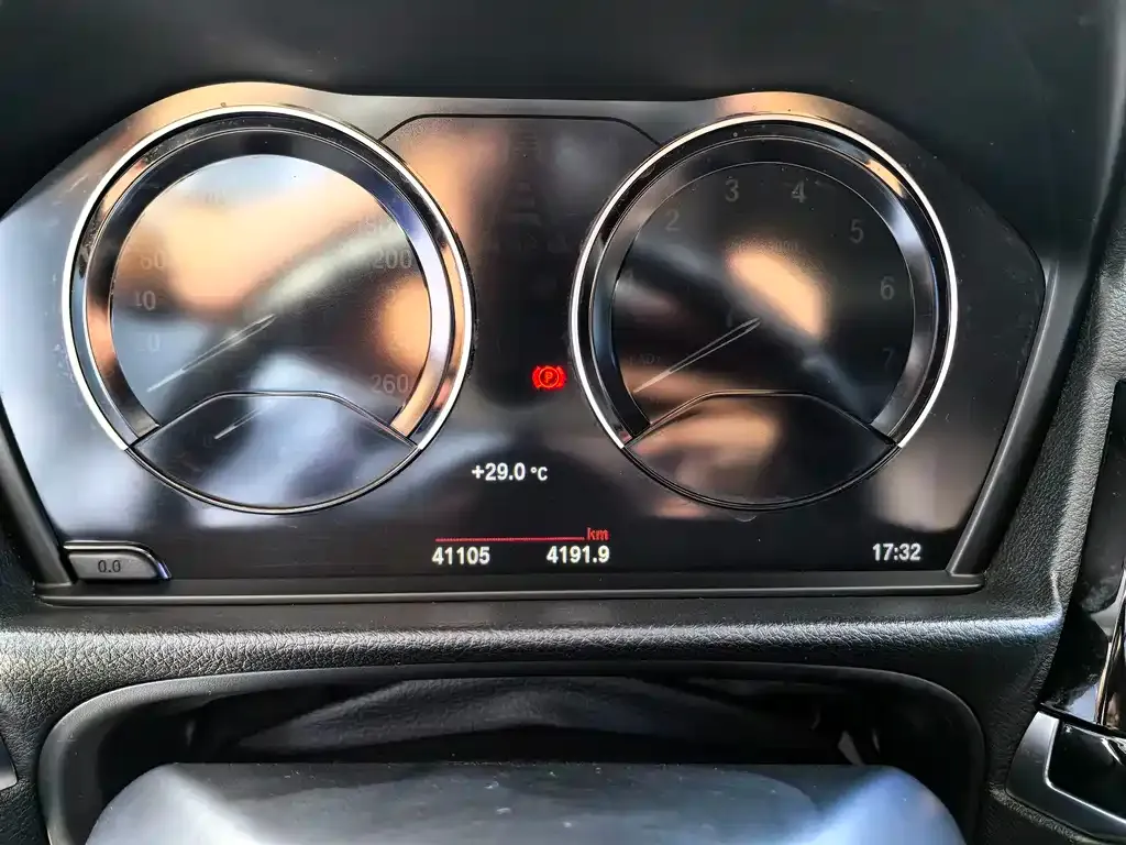 BMW 1 Series 2022 из CN, фото 8