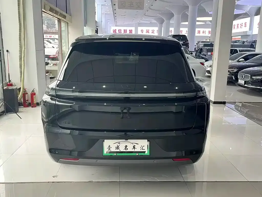 Li Auto L8 2024 из CN, фото 5