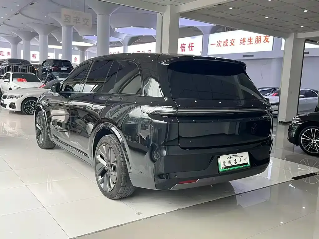 Li Auto L8 2024 из CN, фото 6