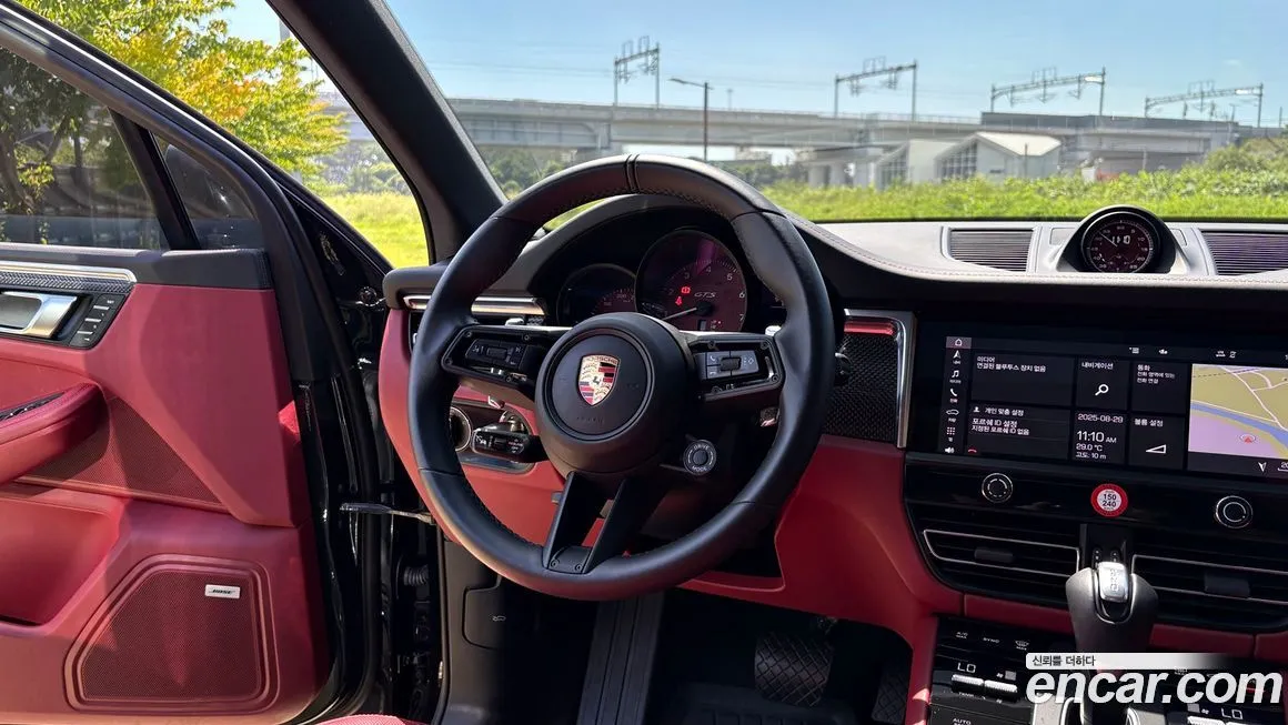 Porsche Macan 2023 из KR, фото 9