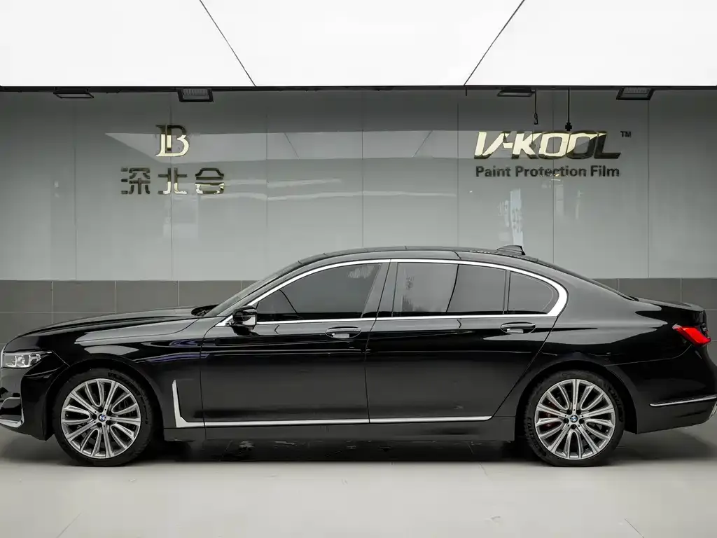 BMW 7 Series 2022 из CN, фото 5