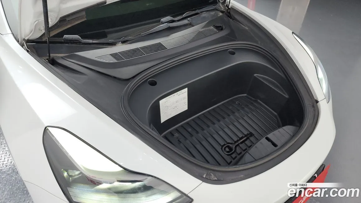 Tesla Model 3 2021 из KR, фото 6