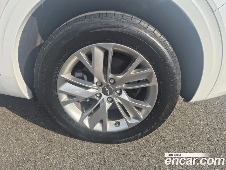 Genesis GV70 2023 из KR, фото 7