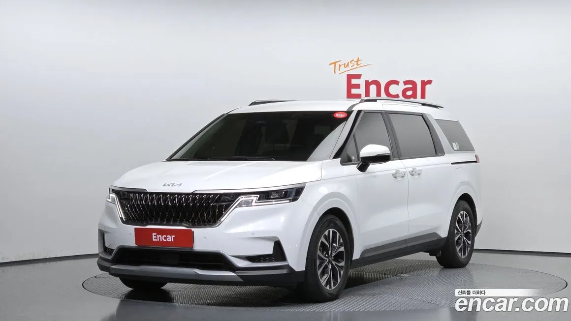 Kia Carnival 2023 из KR, фото 1