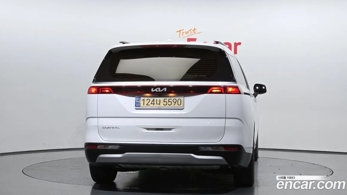 Kia Carnival 2023 из KR, фото 4