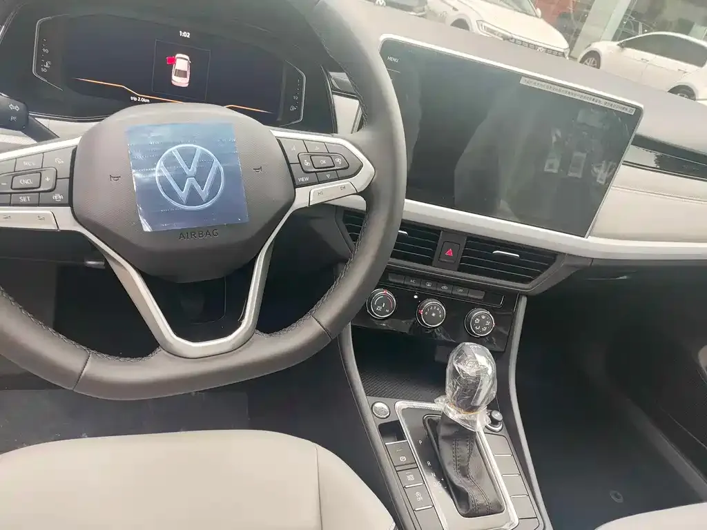 Volkswagen Bora 2025 из CN, фото 5