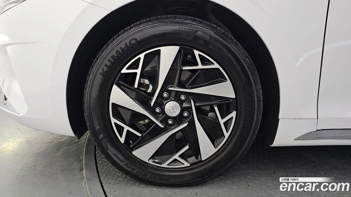 Hyundai Grandeur 2023 из KR, фото 5