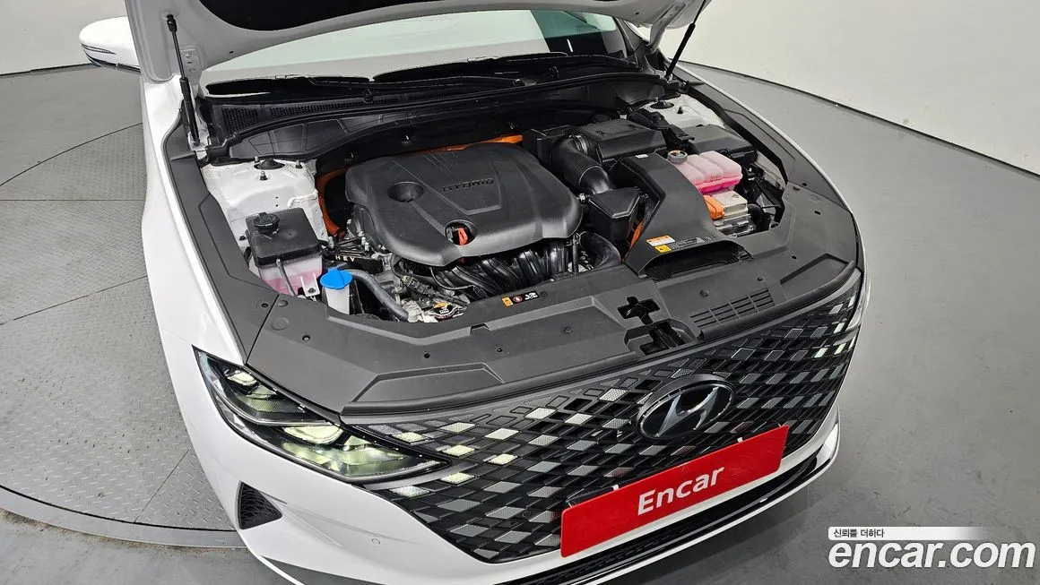 Hyundai Grandeur 2023 из KR, фото 6