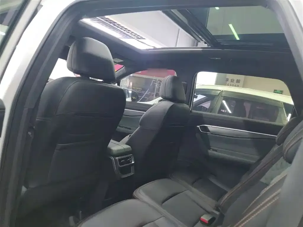 Geely Haoyue L 2024 из CN, фото 9