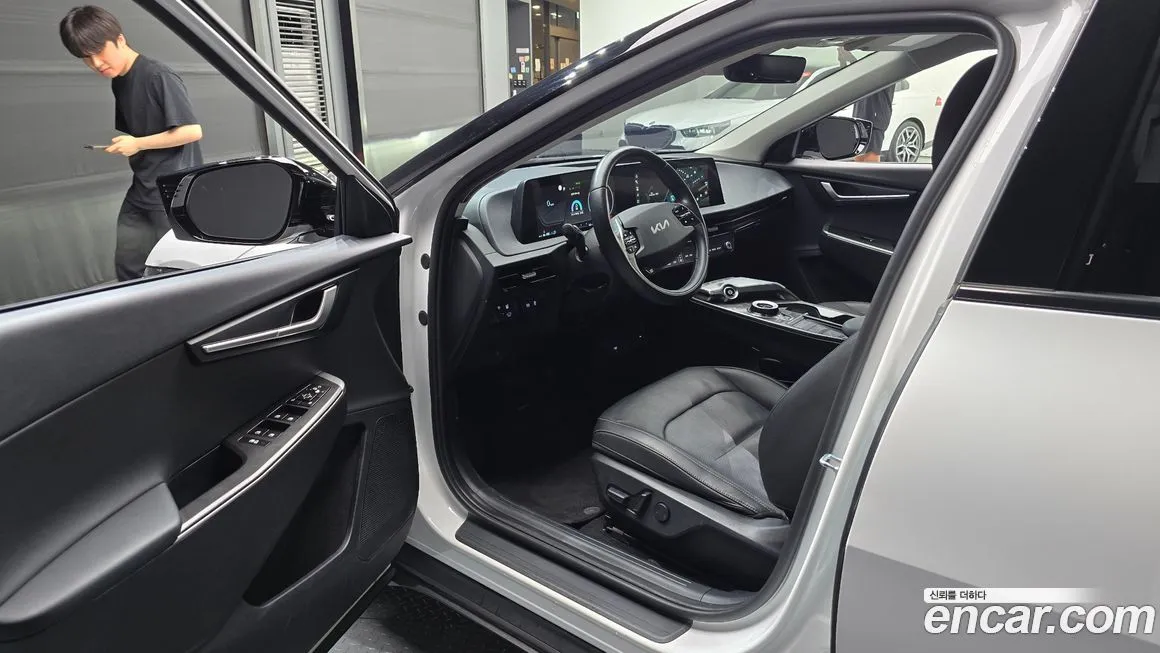 Kia EV6 2022 из KR, фото 10