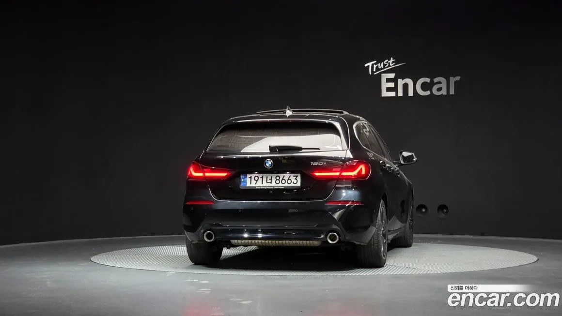 BMW 1-Series 2022 из KR, фото 4