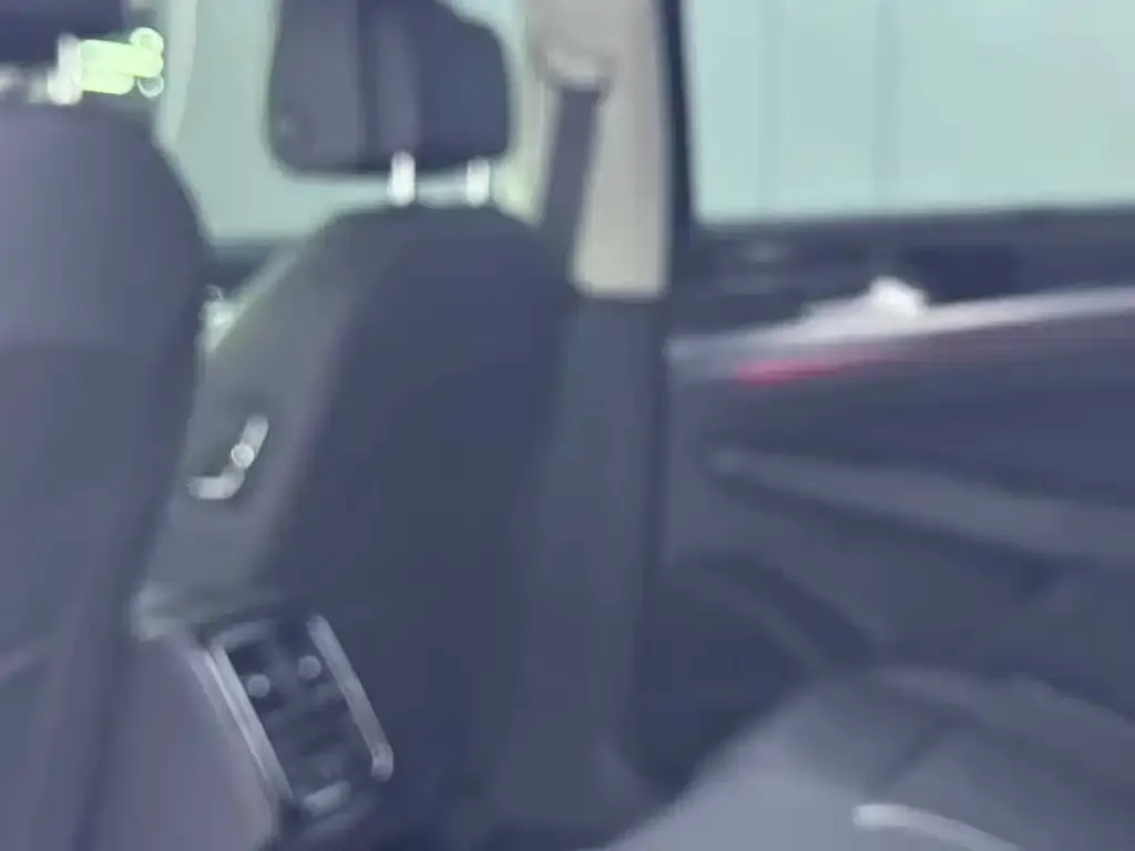 Volkswagen Passat 2022 из CN, фото 8