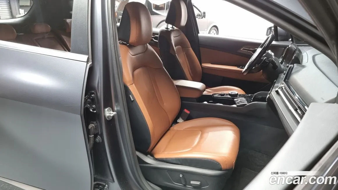 Kia Sportage — фото 10