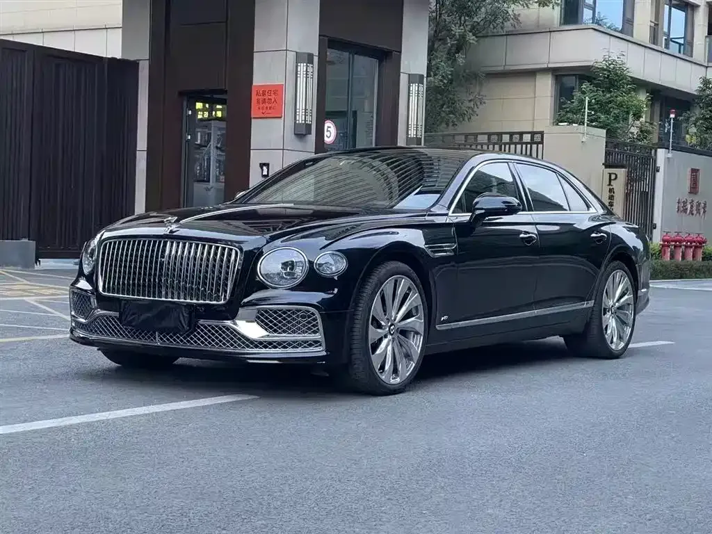 Bentley Flying Spur 2022 из CN, фото 1