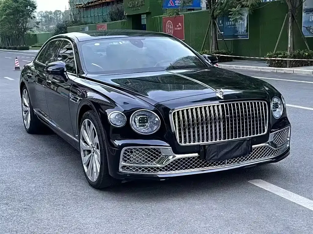 Bentley Flying Spur 2022 из CN, фото 3