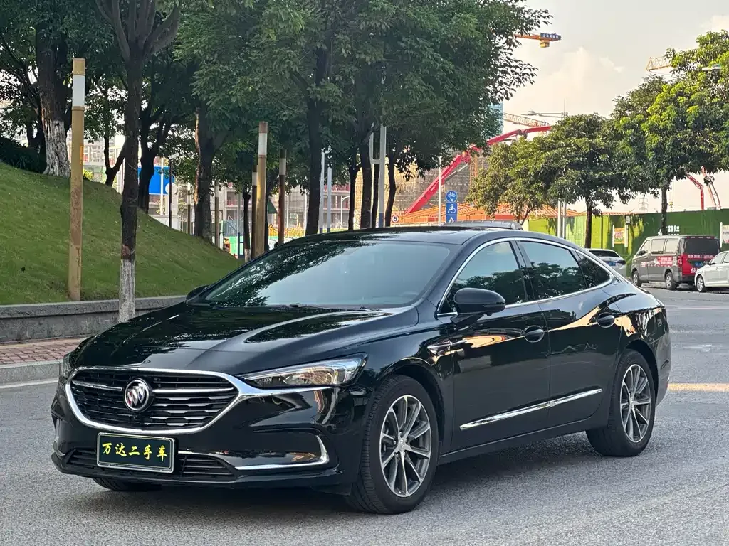 Buick LaCrosse 2022 из CN, фото 1