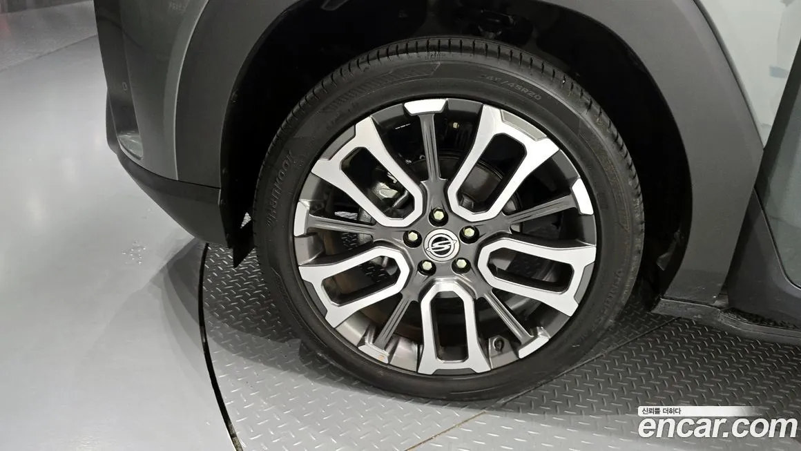 KG Mobility (Ssangyong) Torres 2023 из KR, фото 5