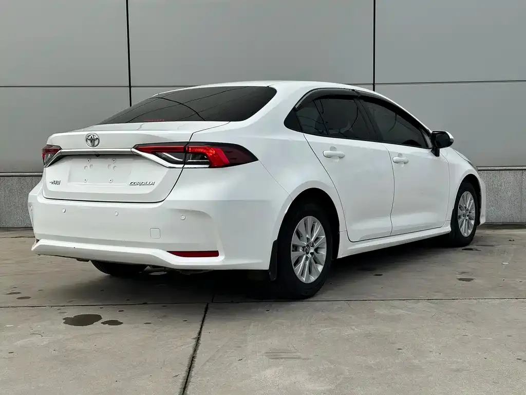 Toyota Corolla 2022 из CN, фото 4