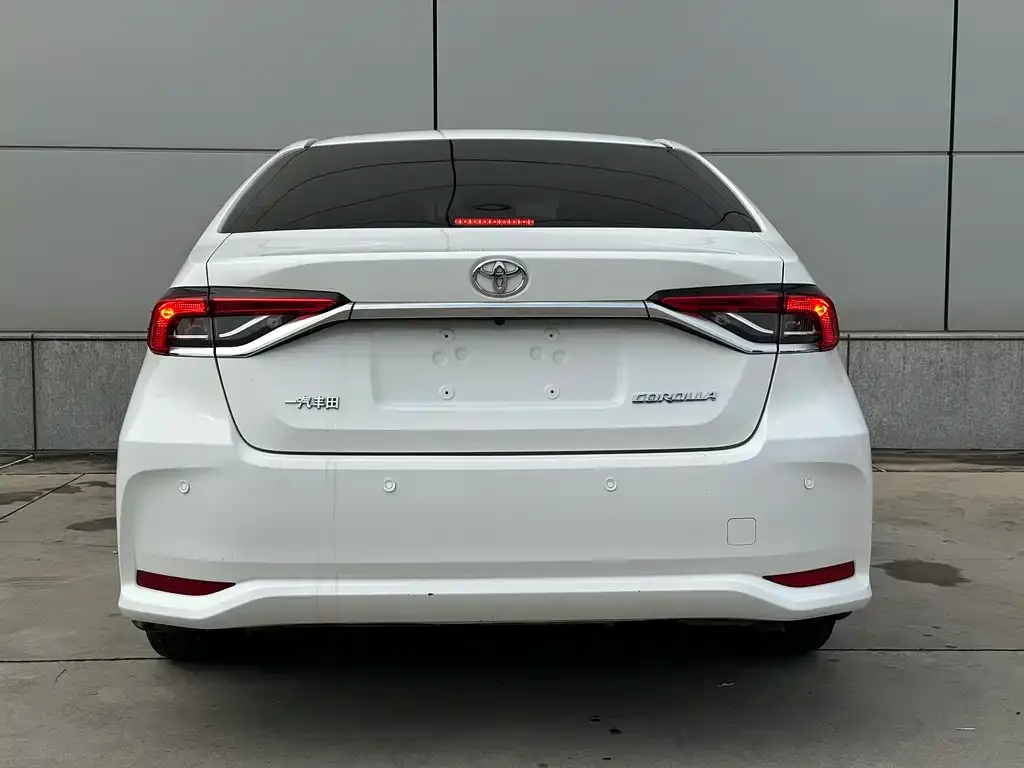 Toyota Corolla 2022 из CN, фото 5