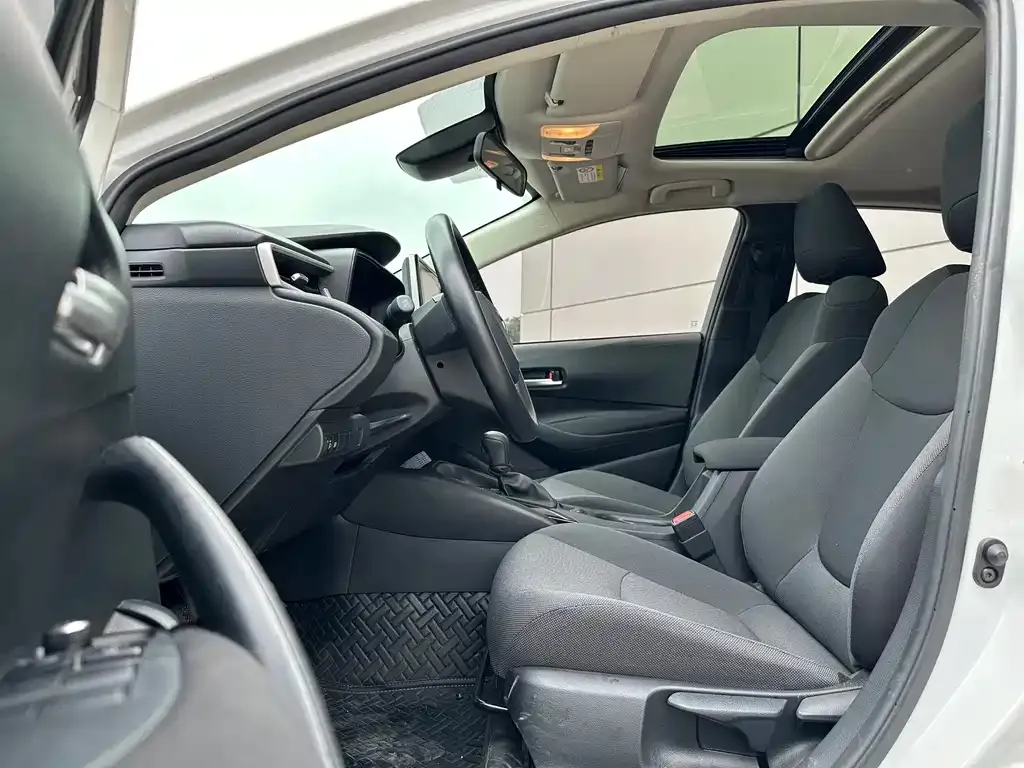 Toyota Corolla 2022 из CN, фото 7