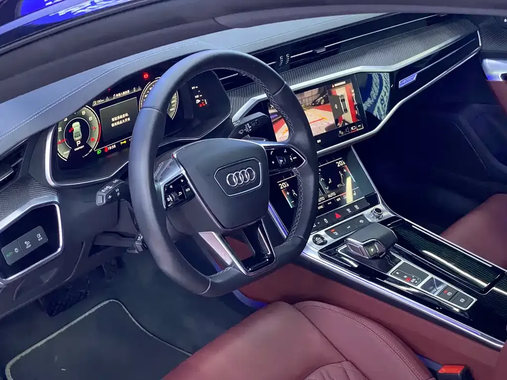 Audi A7L 2023 из CN, фото 9