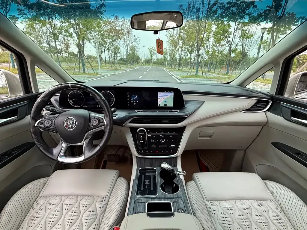 Buick GL8 2023 из CN, фото 6