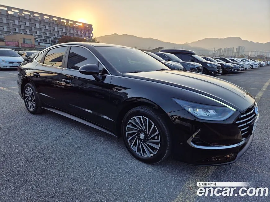 Hyundai Sonata 2022 из KR, фото 2